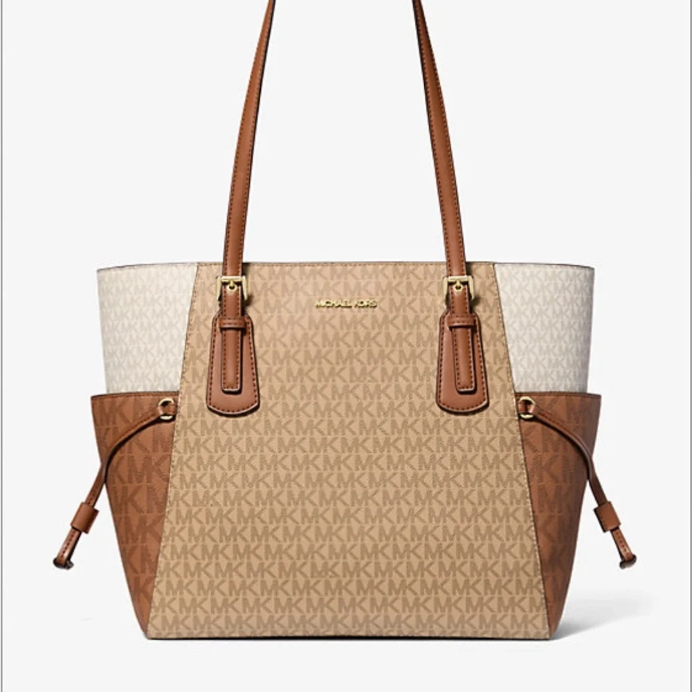 MICHAEL KORS  Voyager Large Color-Block Signature Logo Tote Bag